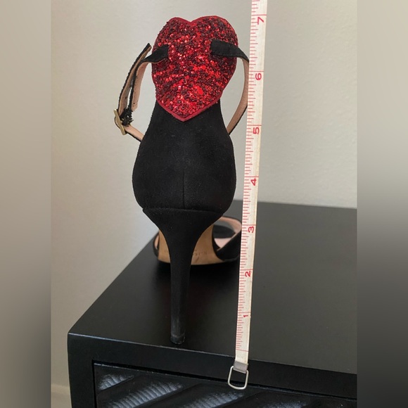 Kate Spade Heels Red Sequin Hearts - Picture 4 of 6